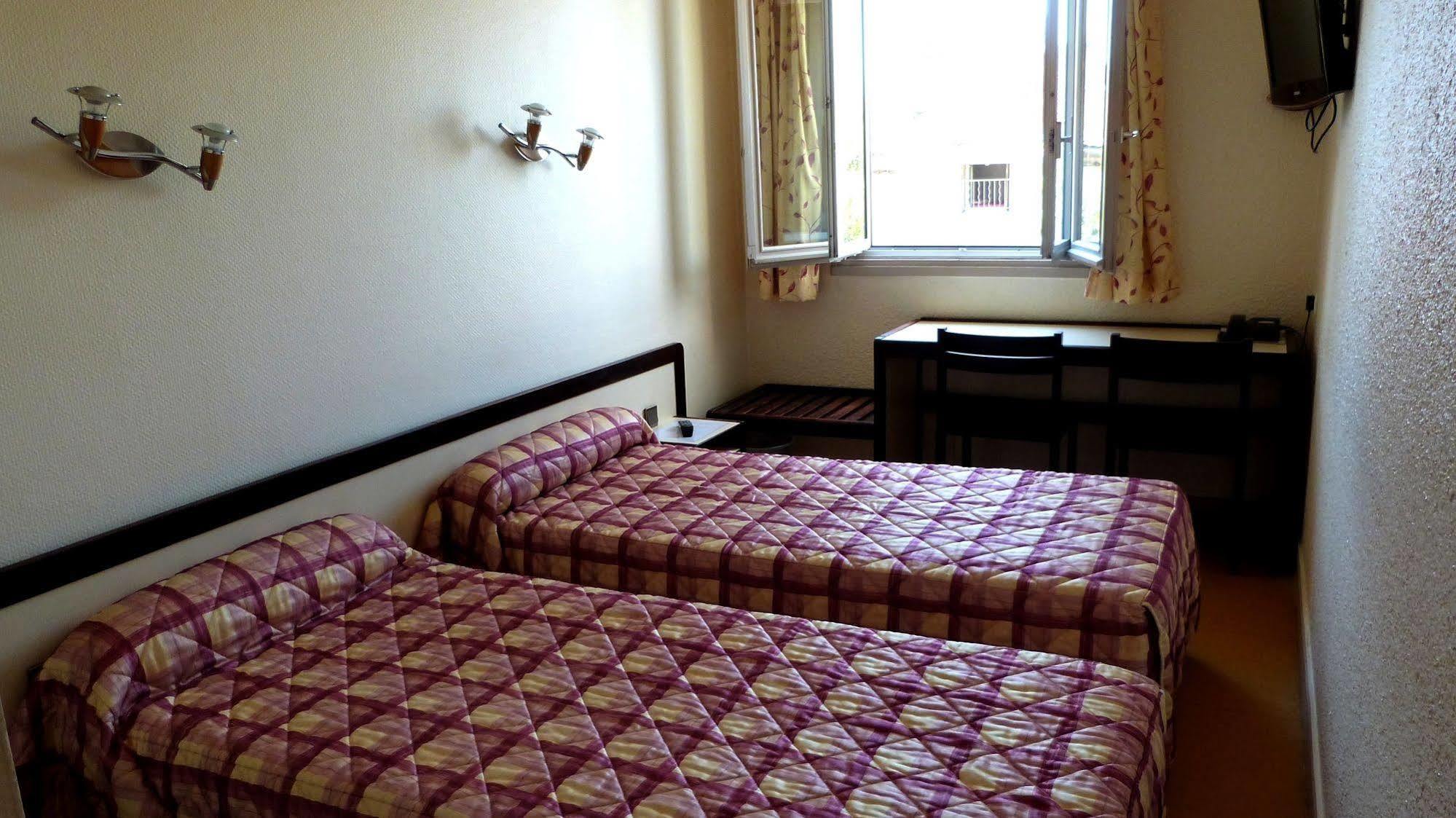 Hotel Austria Style -Ex Nestor Hotel Bourg-lès-Valence Dış mekan fotoğraf